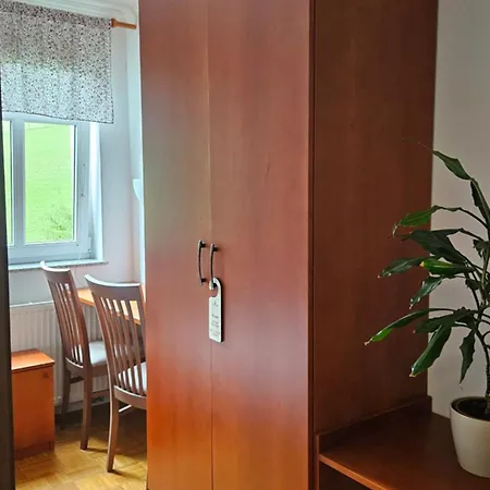 Pod Grebenom 3* بوتْشيترتيك