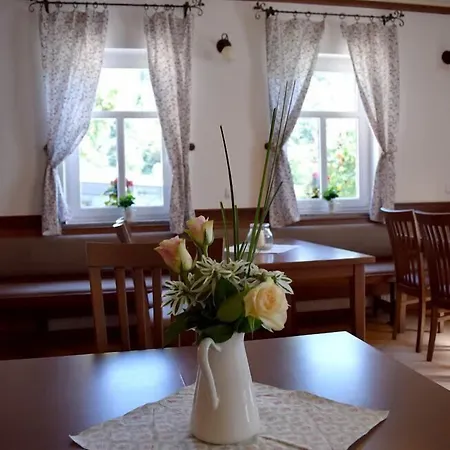 Pod Grebenom Podčetrtek