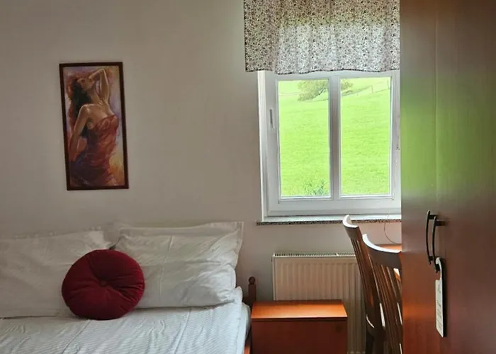 Pod Grebenom Inn Podcetrtek