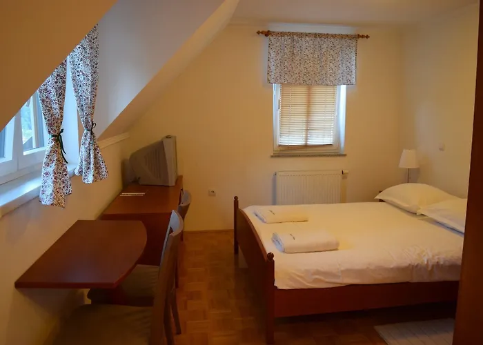 Pod Grebenom 3* Podcetrtek