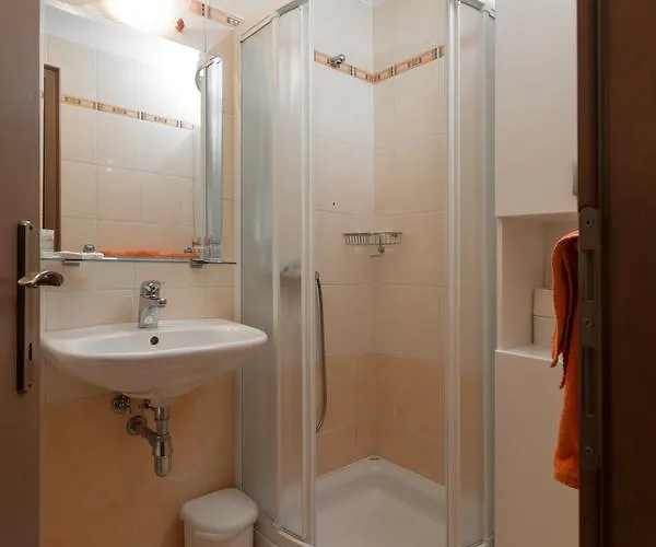 Penzion Pod Grebenom 3*